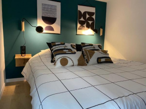 Hotels in Reyrieux